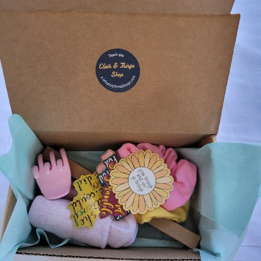 Zero-Waste Hair Accessory Gift box for Women - Cloth and Things